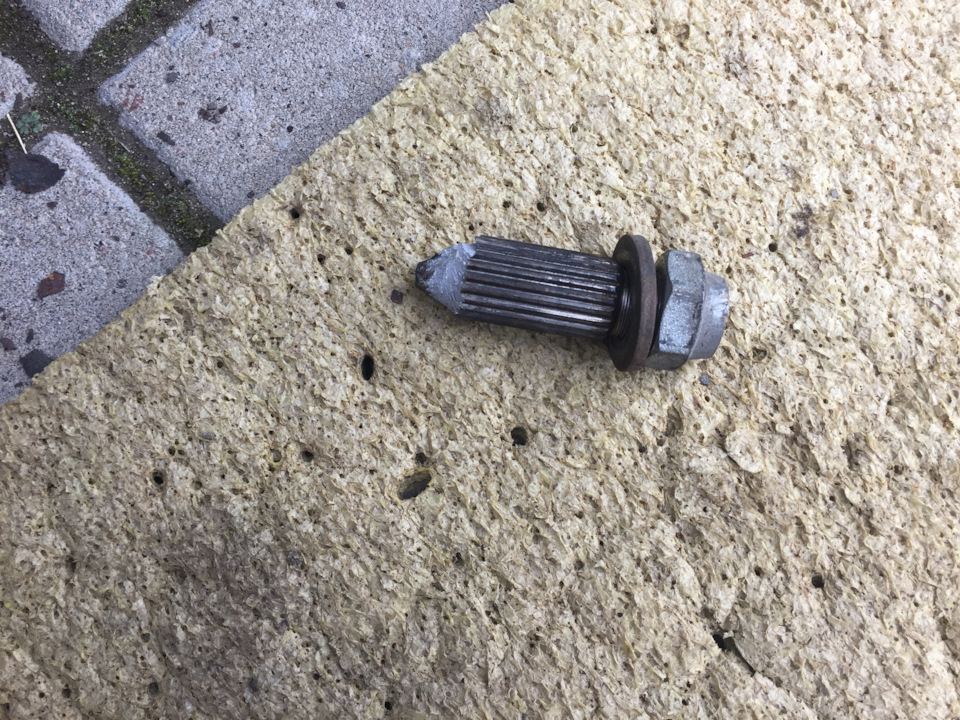 10. Меняем ШРУС — Lada Приора универсал, 1,6 л, 2009 года | поломка ...