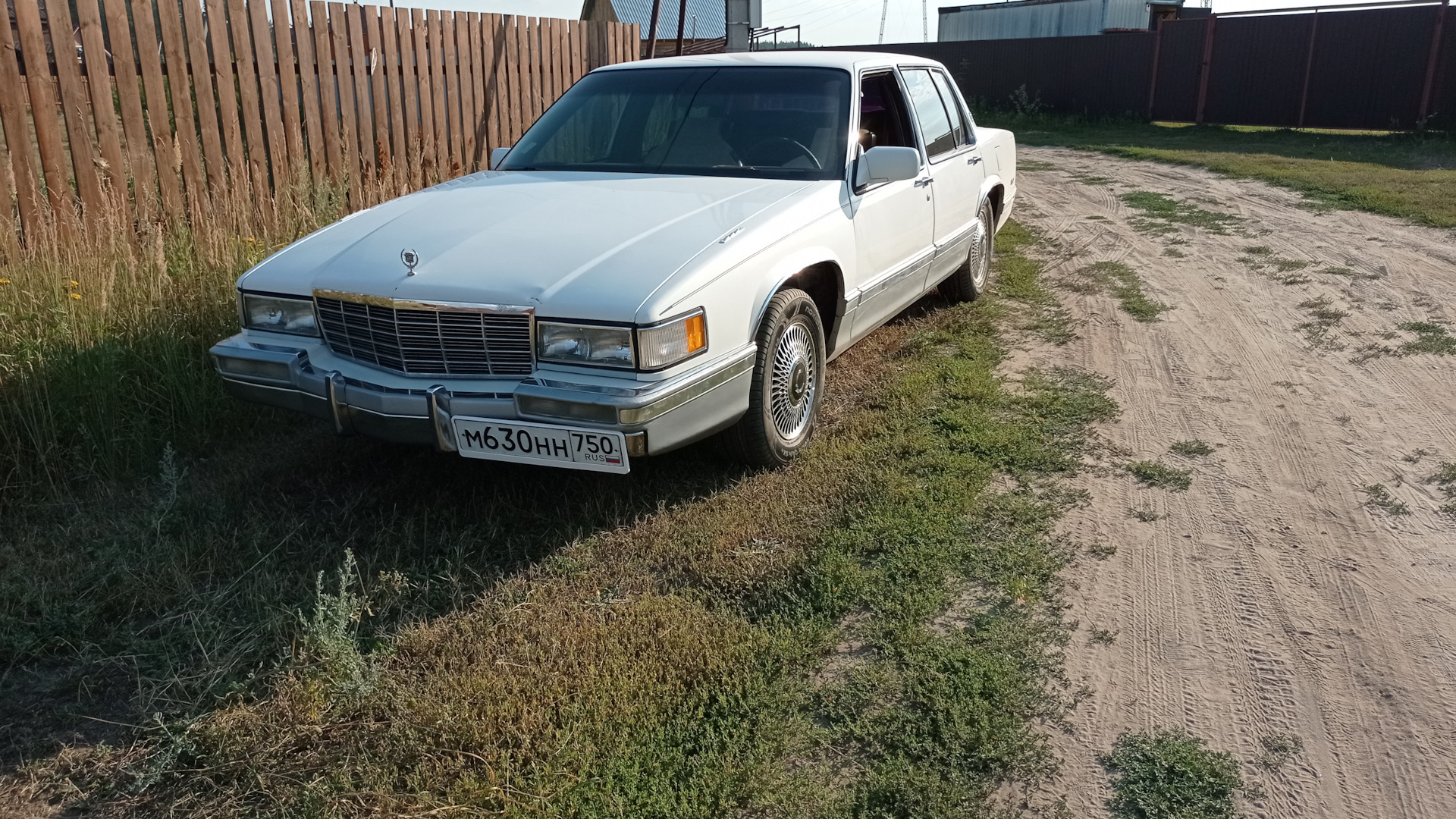 Cadillac DeVille (6G) 4.9 бензиновый 1991 | Снежинка на DRIVE2