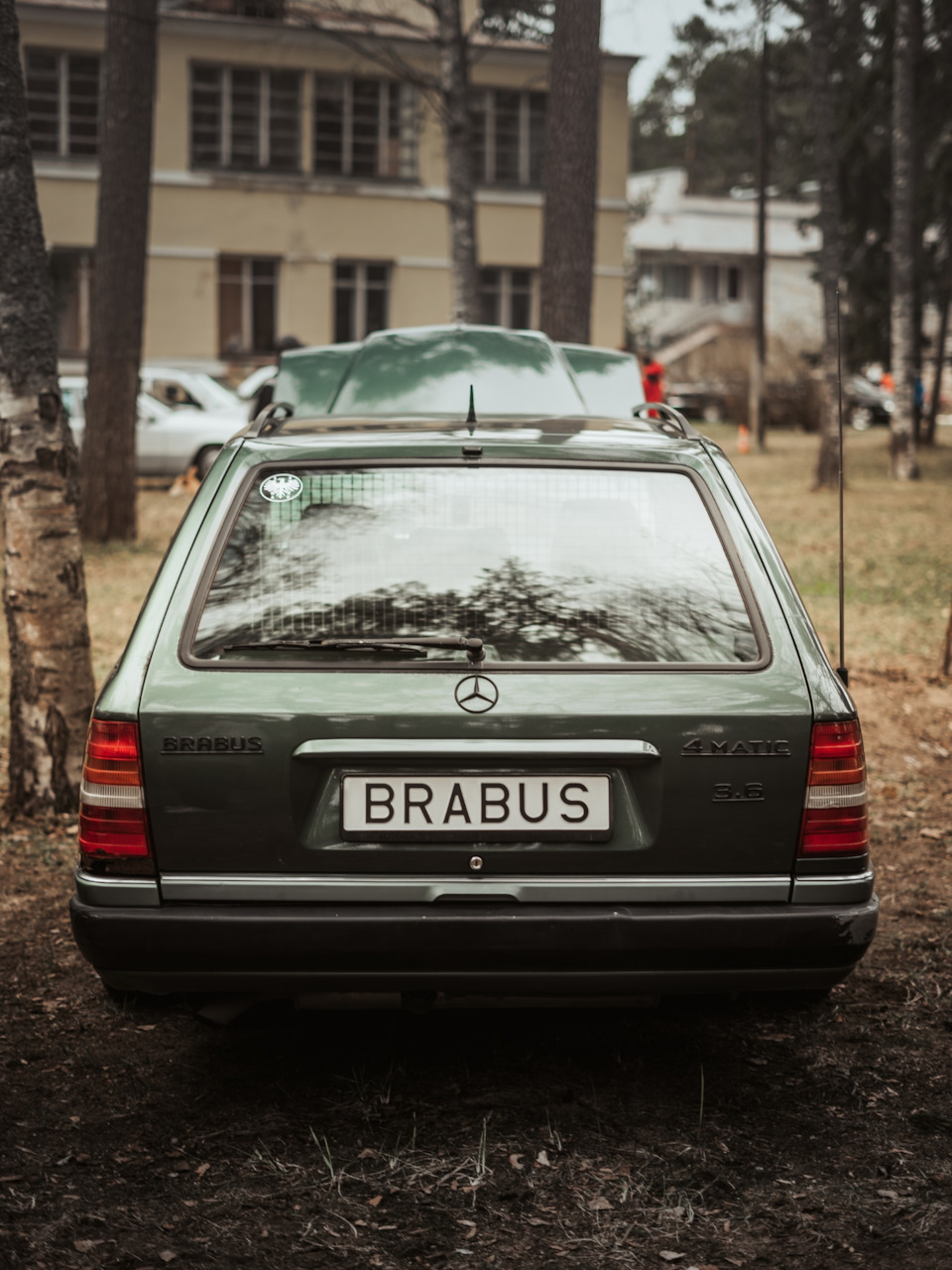 Просто фото с benzclassipicnic в СПб — Mercedes-Benz E-class (W124), 3,6 л,  1992 года | фотография | DRIVE2