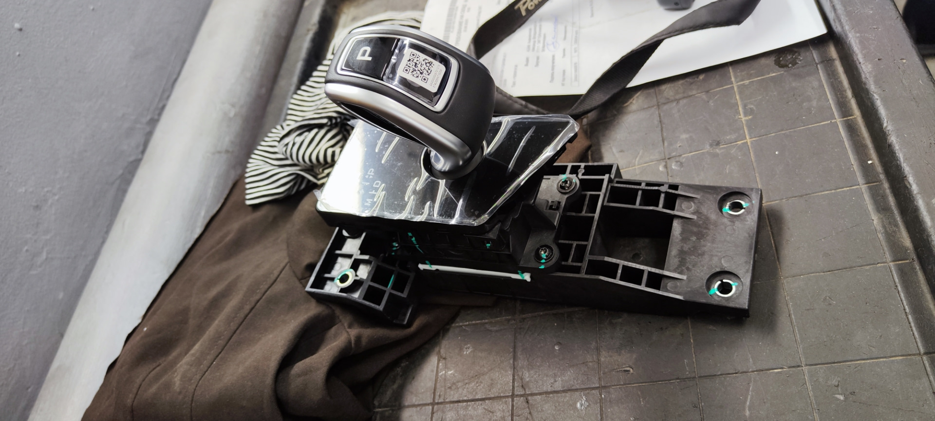 Замена селектора по гарантии — Geely Atlas Pro, 1,5 л, 2022 года ...