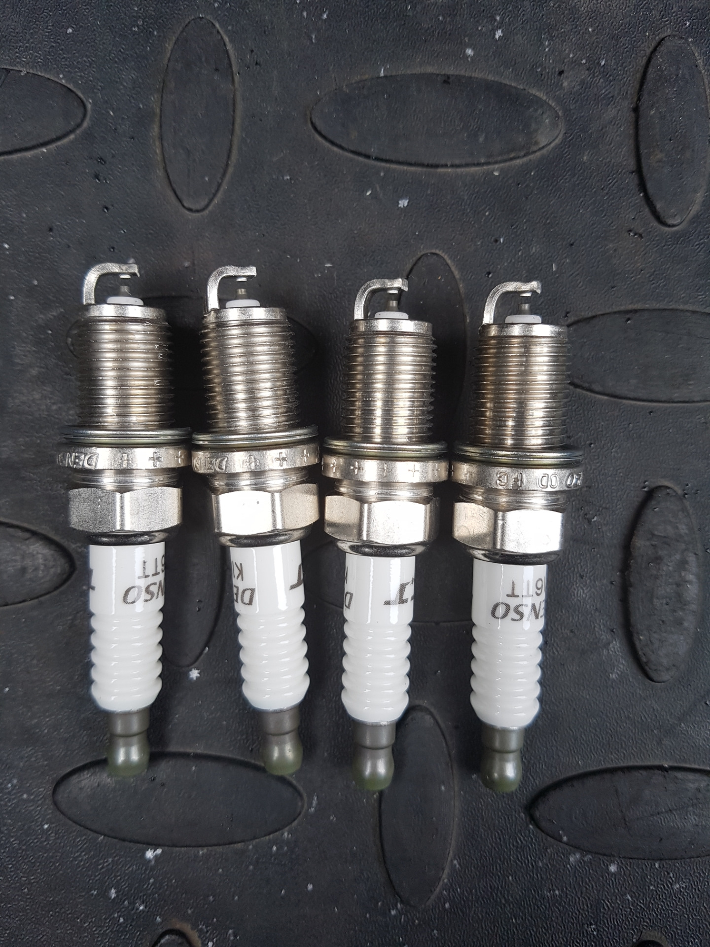 Toyota avensis 2007 свечи зажигания. 8 1zz. тойота авенсис какие свечи зажигания. 8. 8.