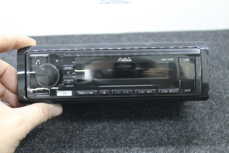Aura AMH-77dsp. AMH-77dsp Black Edition. Aura AMH-77dsp Black. Процессорная магнитола Aura AMH-77dsp.