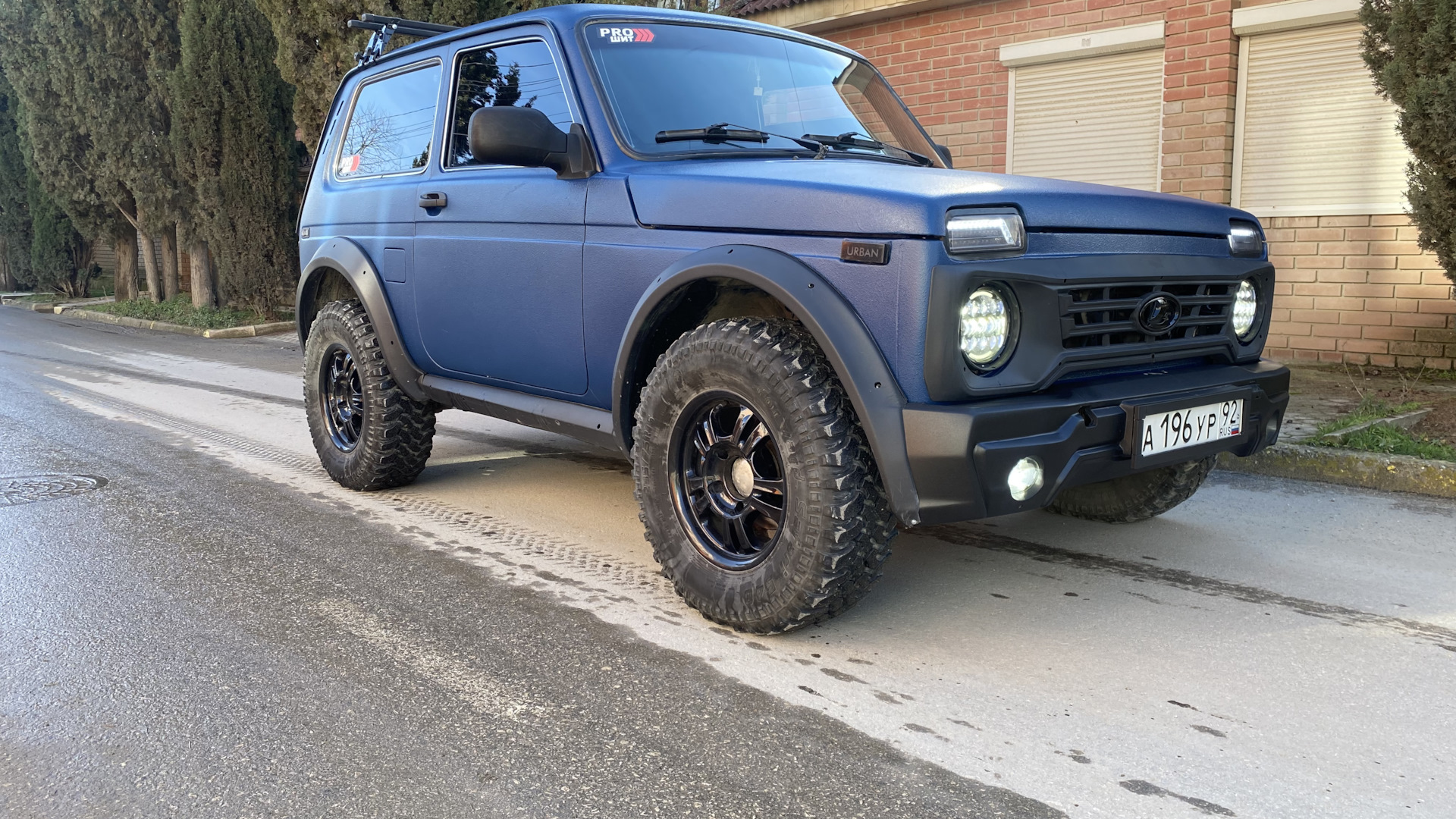 Лада 4x4 3d Bronto Raptor