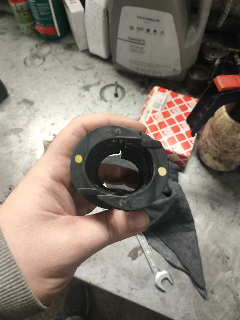 Резиновый скрип при сваливании с лежака(втулки?🤔) — Volkswagen Touareg ...