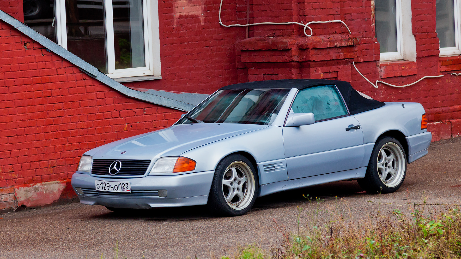 Mercedes-Benz SL-Class (R129) 5.0 бензиновый 1992 | Madness на DRIVE2