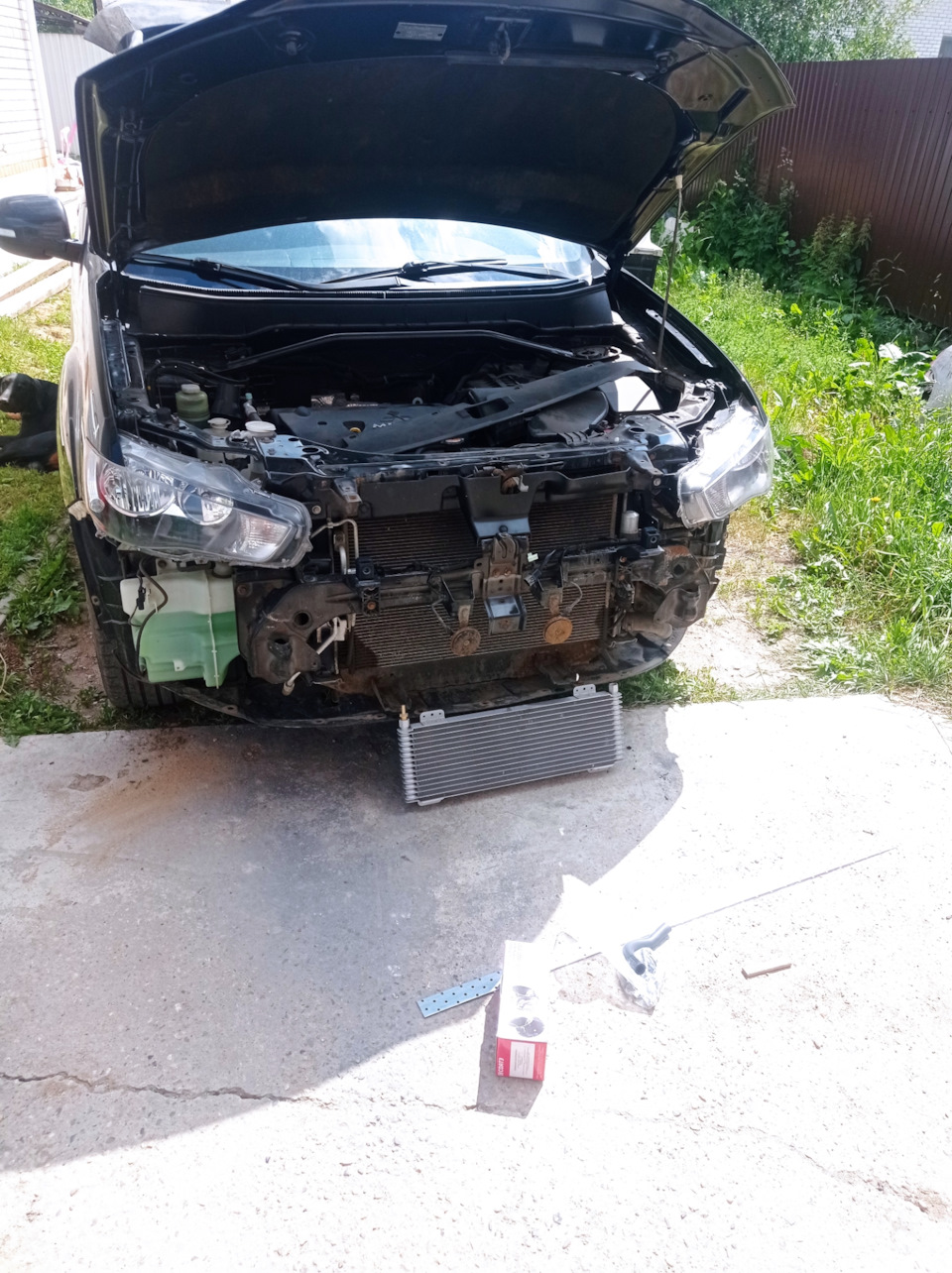 Фото в бортжурнале Mitsubishi Outlander XL