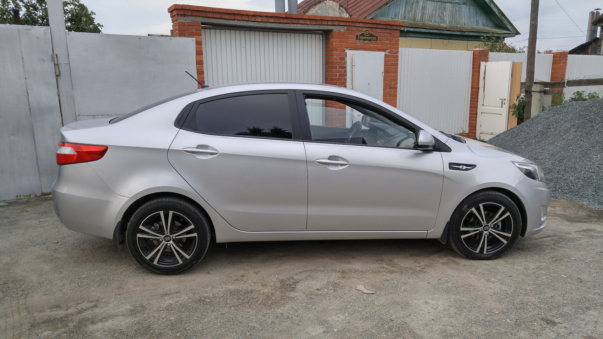 Kia Rio drive2