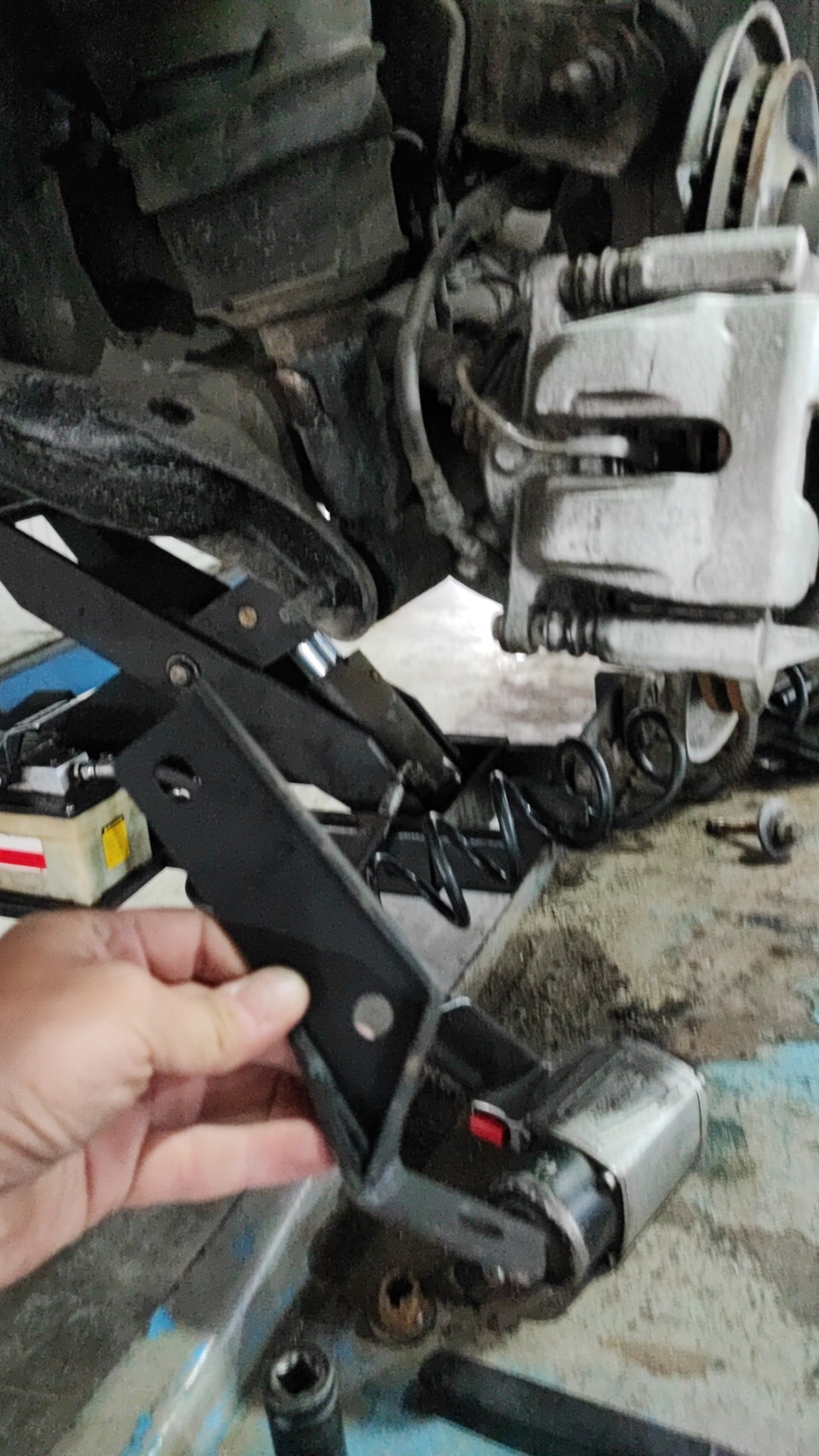 #13 Задние развальные тяги и усилители тяги. — Land Rover Discovery III ...