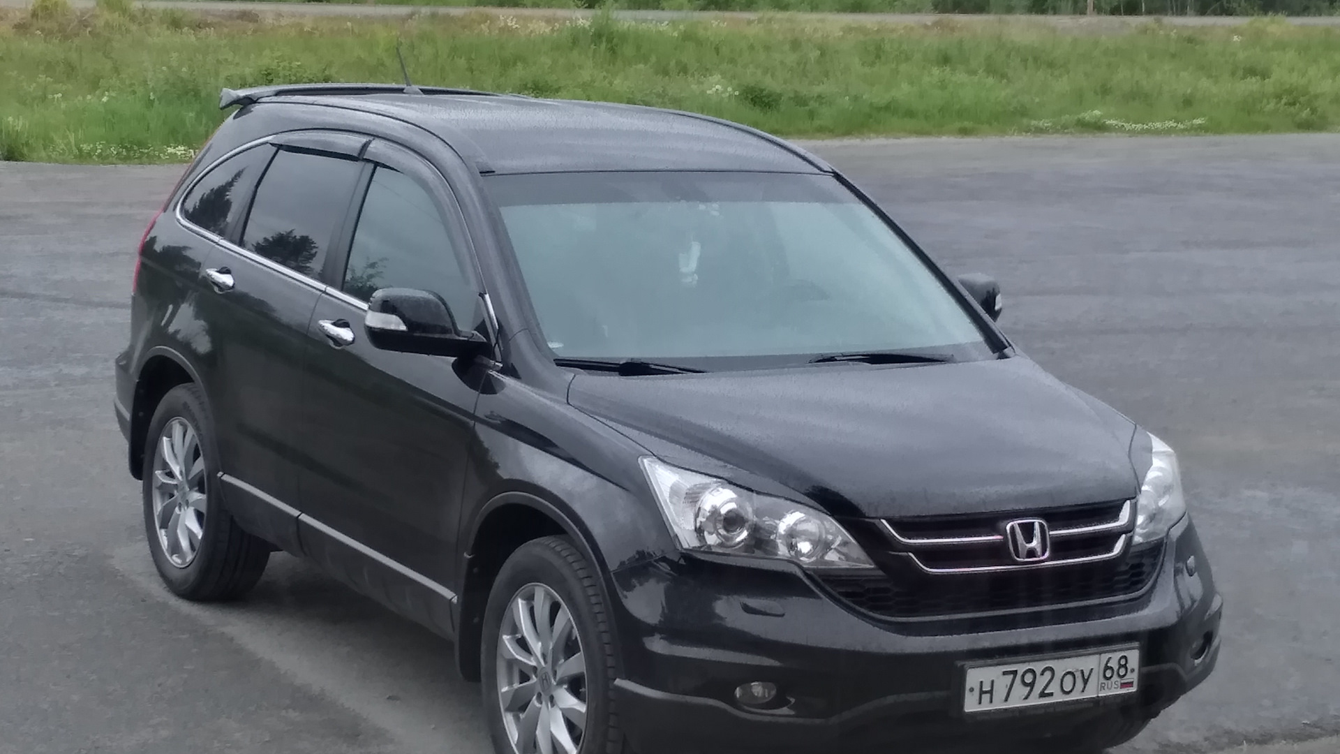 Отзывы хонда срв автомат. Honda CR-V 3 Black. VG 13 rhf3 Honda.