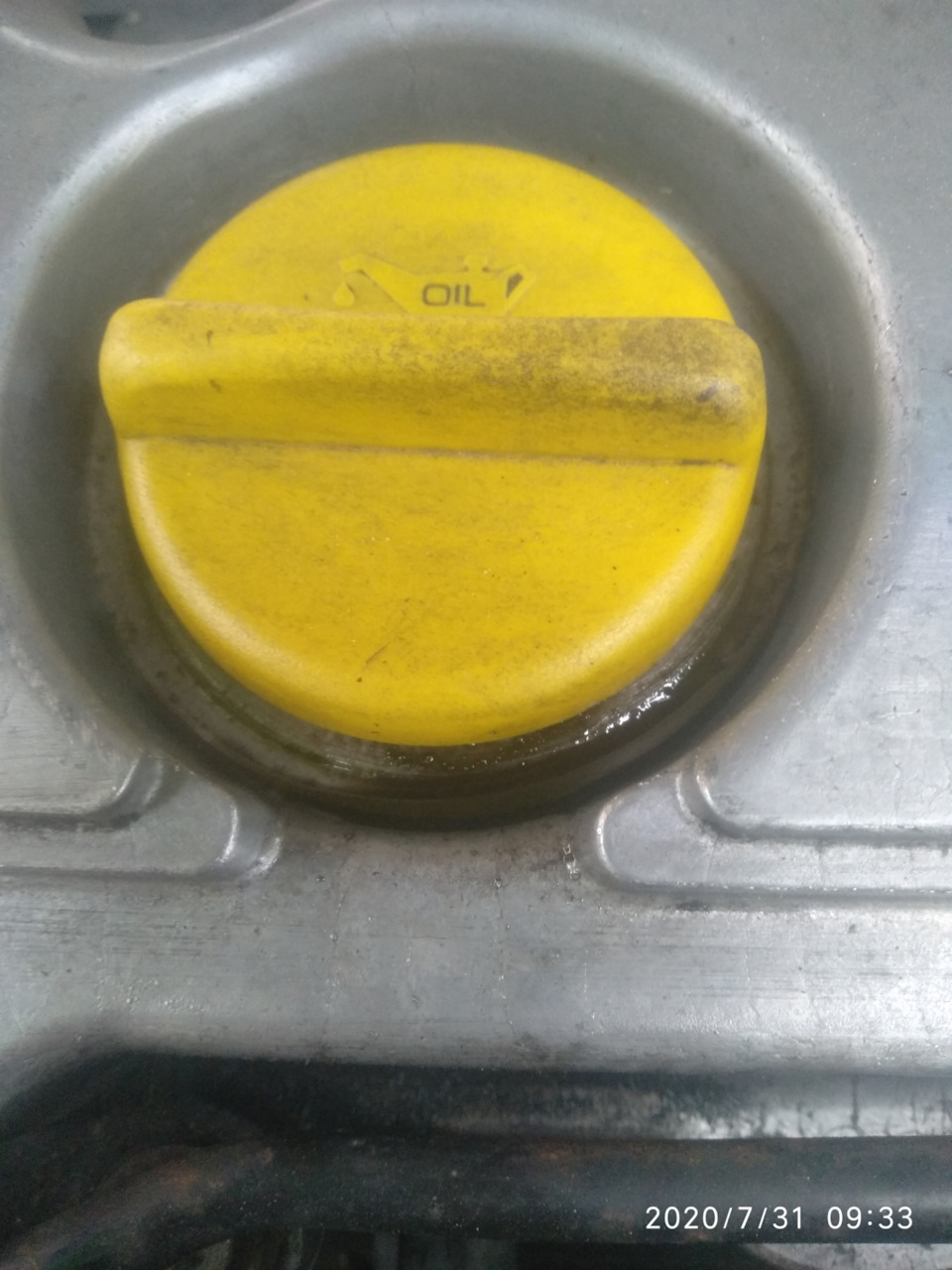 Заменил уплотнительное кольцо на крышке маслозаливной горловины — Opel ...