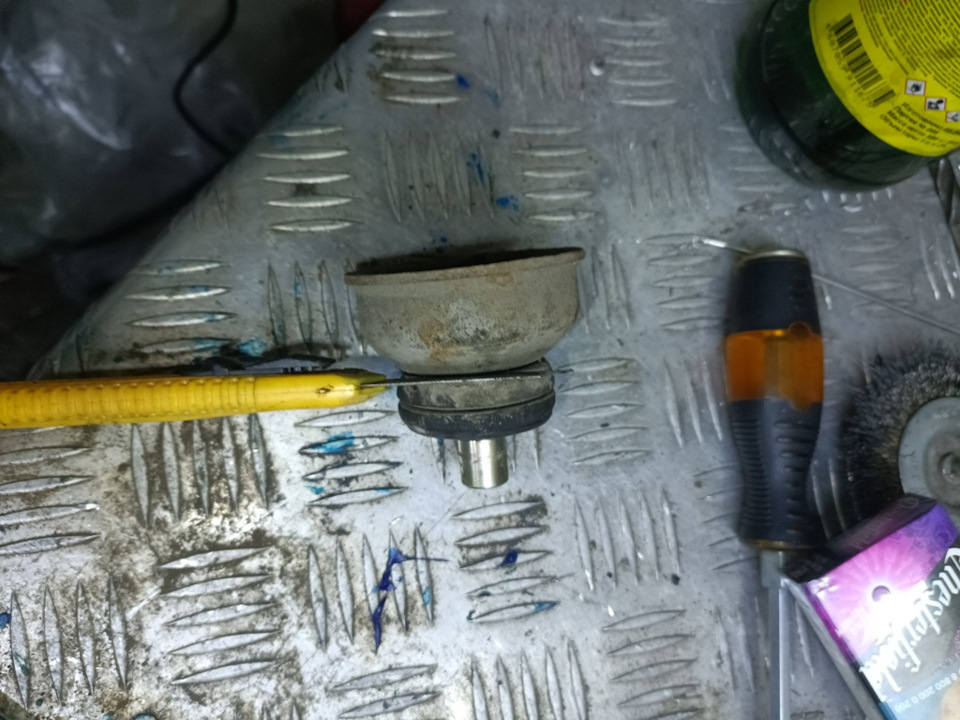 Переделка задних амортизаторов — Nissan Elgrand (E51), 3,5 л, 2002 года ...