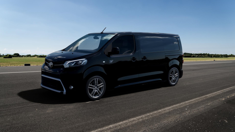 5 Диски от DEZENT TZ GRAPHITE MATT 17 ZOLL Toyota Proace 2G 2 л