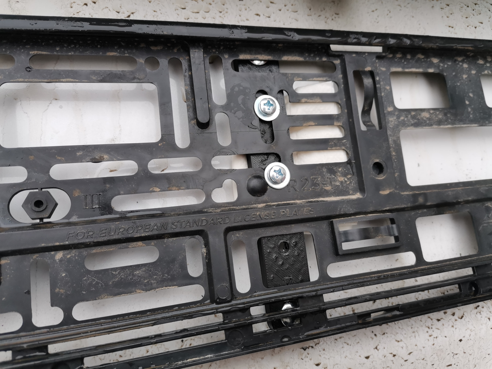 Антидребезг заднего номерного знака — Chery Tiggo 8 Pro, 1,6 л, 2022 ...