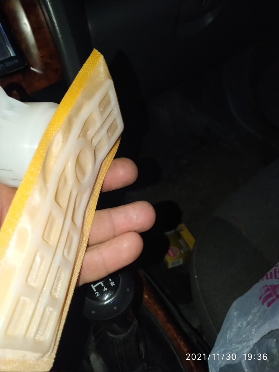 Замена топливного фильтра санта фе 2.7 — Hyundai Santa Fe (1G), 2,7 л ...