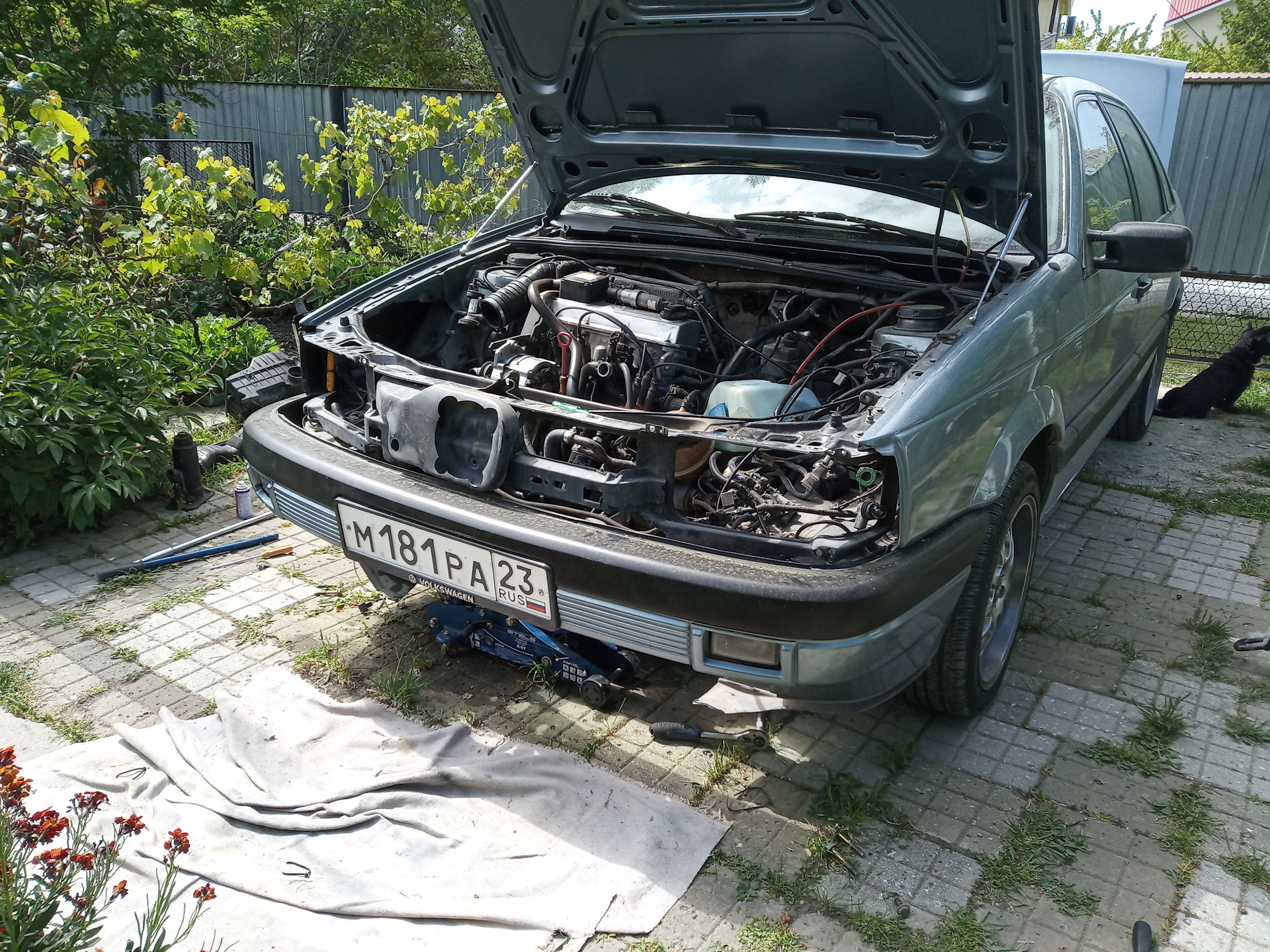 Установка кондиционера. Часть 3. Подкапотка и заправка. — Volkswagen Passat  B3, 2 л, 1988 года | аксессуары | DRIVE2