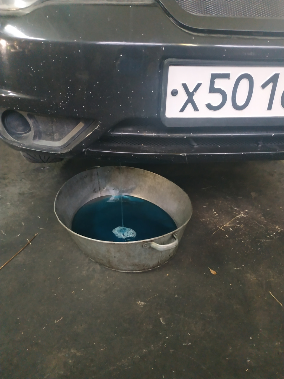 Замена тосола на антифриз — Daewoo Nexia (N150), 1,6 л., 2012 года ...