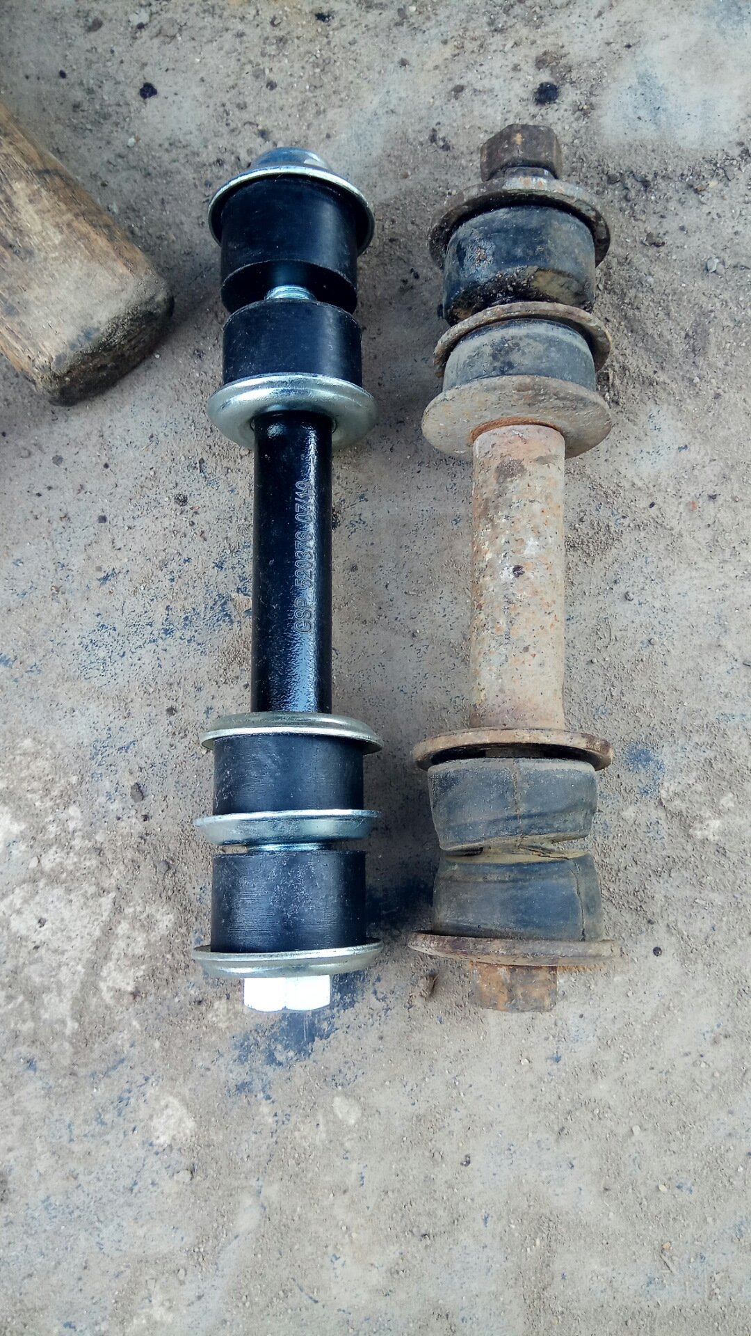 Стойки паджеро спорт