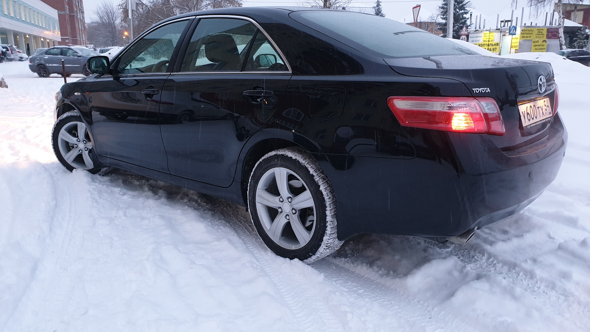 Toyota Camry (XV40) 3.5 бензиновый 2006 | V6 МАШИНА ВРЕМЕНИ на DRIVE2