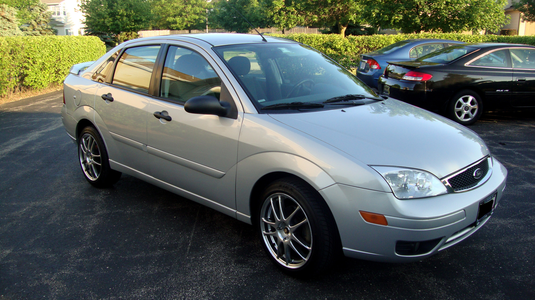 1 2005 года. Ford Focus 1 zx4. Ford Focus 1 zx4 USA. Ford Focus zx4 Tuning. Форд zx4 американец.