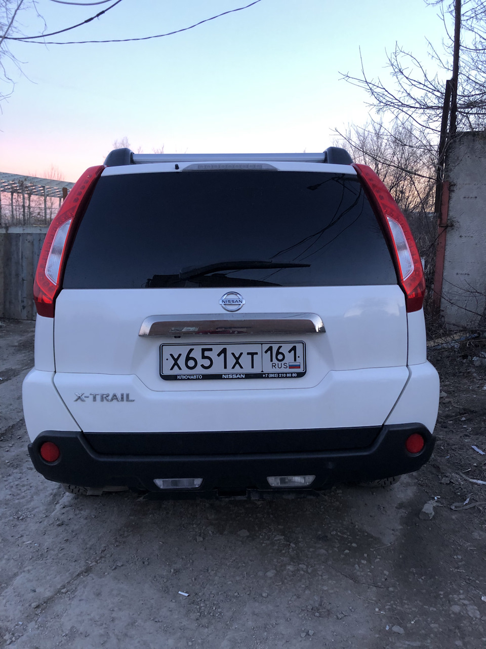 Дополнительный фонарь заднего хода вместо противотуманки — Nissan X-Trail  II (t31), 2 л, 2013 года | тюнинг | DRIVE2