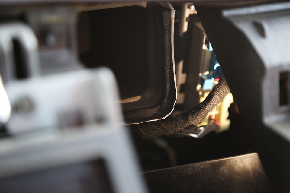 Щелчки при нажатии тормоза Escalade, Tahoe. Как устранить? — 3К-Сервис ...