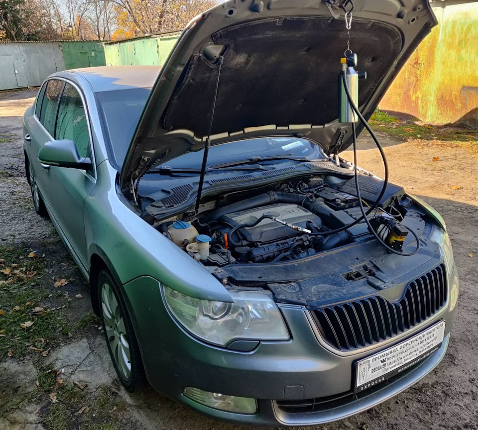 Skoda Superb 1.8 TSI промывка топливных форсунок без снятия — Промывка ...