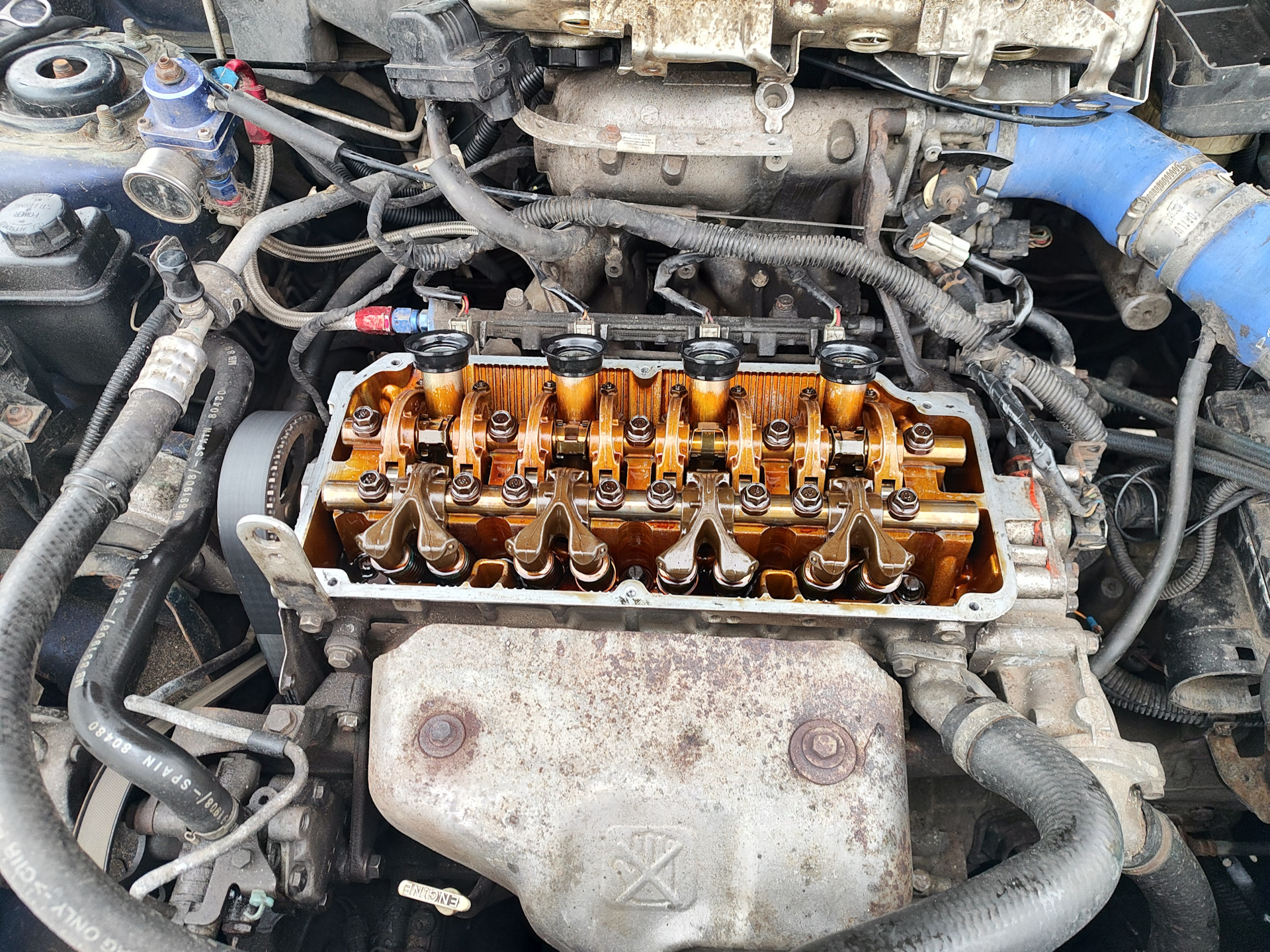 Гидрики и толкатели — разбор деталей — Mitsubishi Carisma, 2 л, 2003 ...