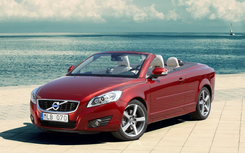 Volvo c70 2010