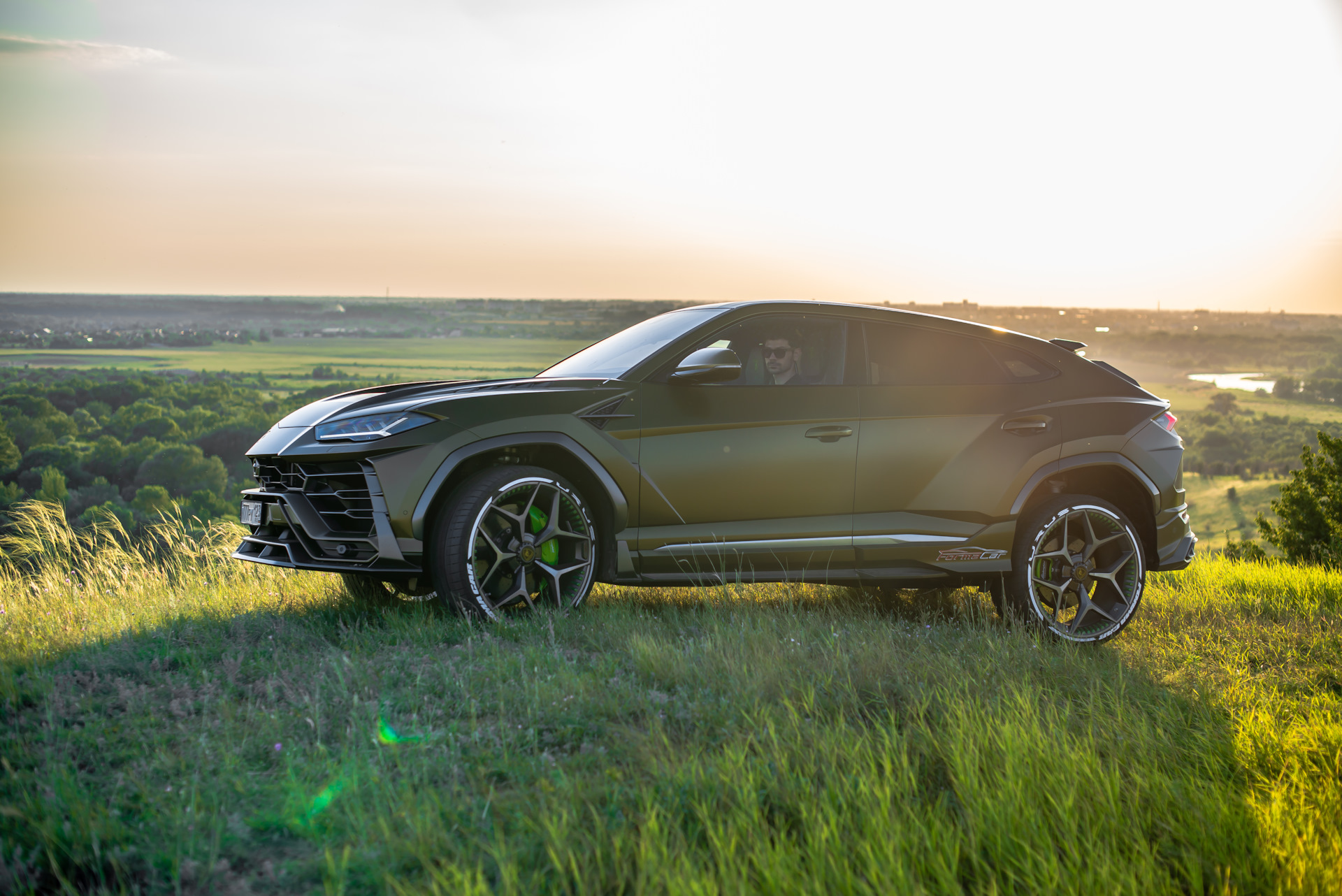 Lamborghini Urus РєРѕРЅС†РµРїС‚