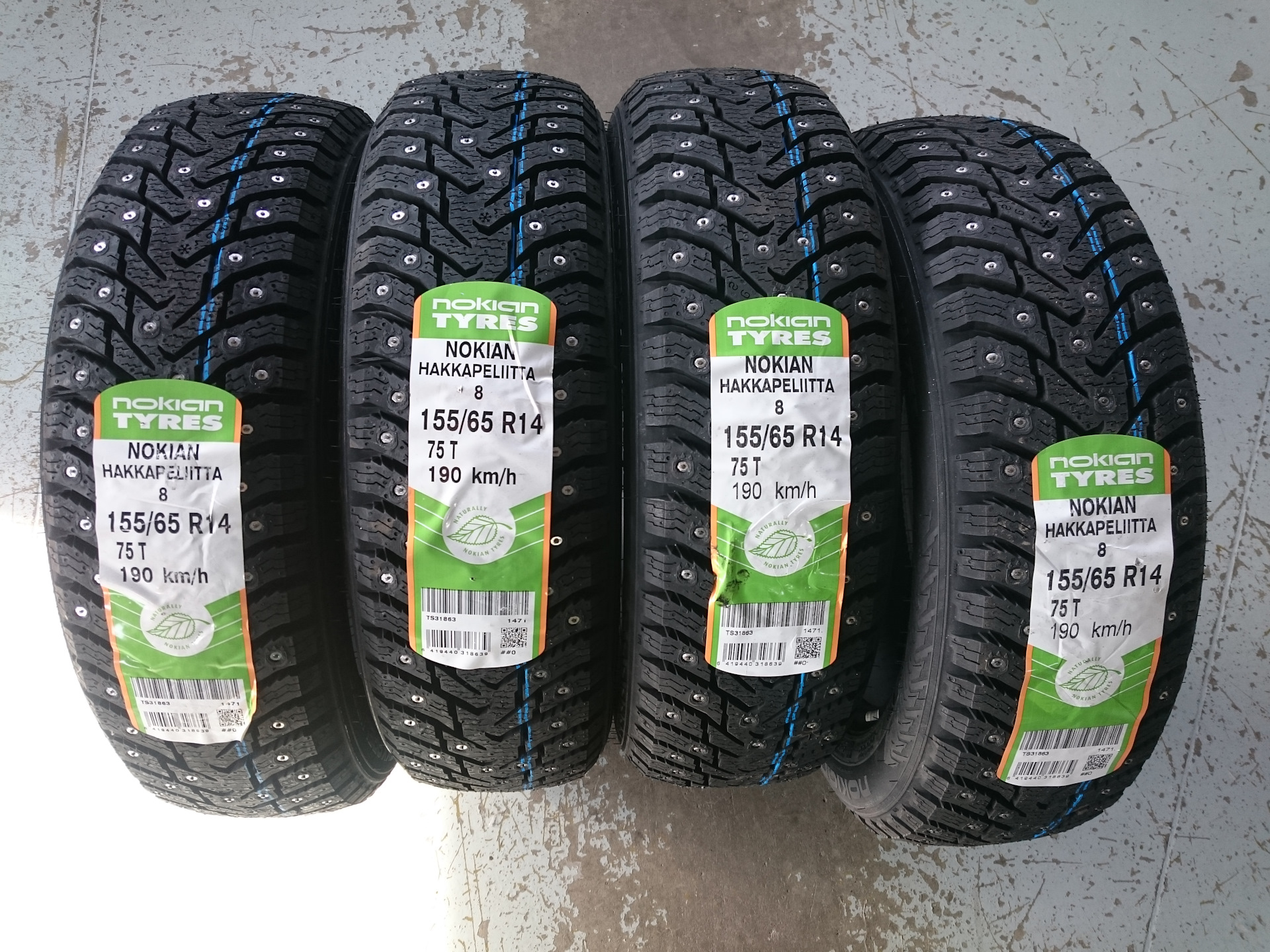 Резина нокиан 10. Хакапелита 8. Hakkapeliitta 8 155/65/14. Шины Hakkapeliitta 8 r15. Nokian Tyres Hakkapeliitta.