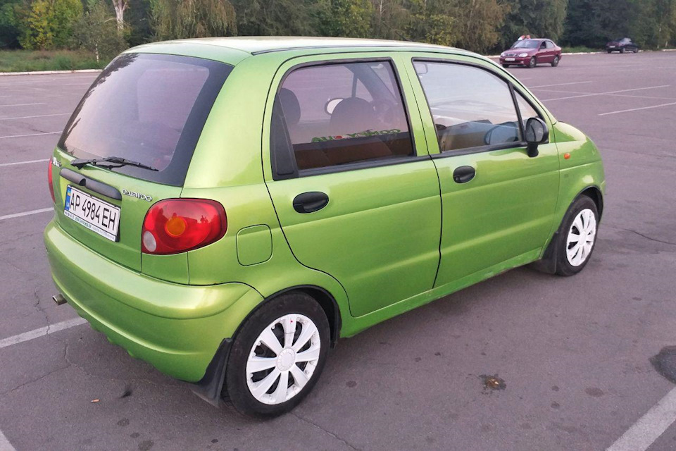 Matiz m150. Matiz m100. Матиз на угле. Кия похожая на Матиз. Детали кузова Дэу Матиз.