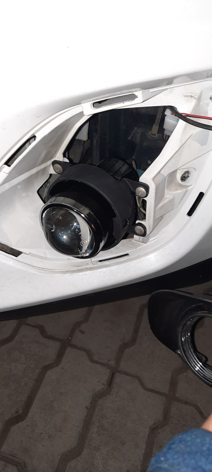 Линзы 2.5 в туманки и меняем обувь на зиму — Mitsubishi ASX, 1,8 л ...