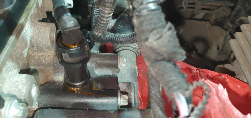 Подогрев дроссельной заслонки — Opel Astra J, 1,6 л, 2012 года ...