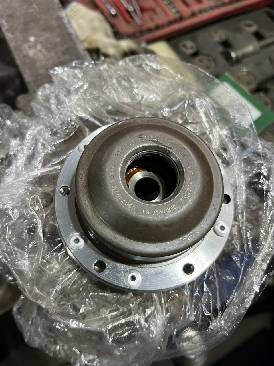 Замена муфты vvt — Volvo XC70 II, 2,4 л, 2002 года | визит на сервис ...