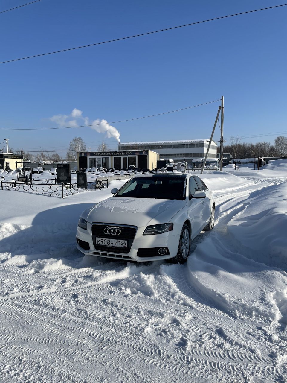 Резкий запах бензина в салоне при прогреве — Audi A4 (B8), 2 л, 2010 года |  поломка | DRIVE2