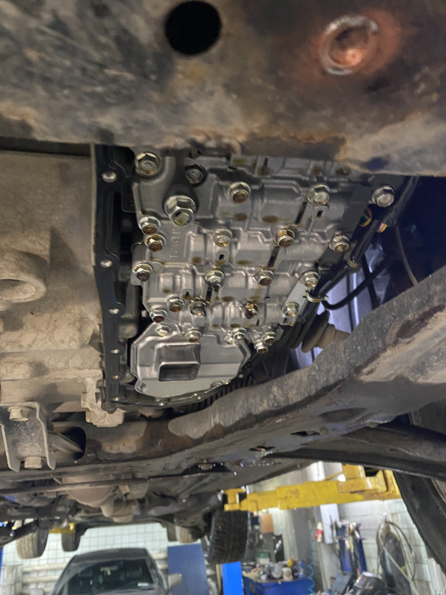 Замена масла в вариаторе 123267 — Nissan Qashqai (1G), 2 л, 2010 года ...