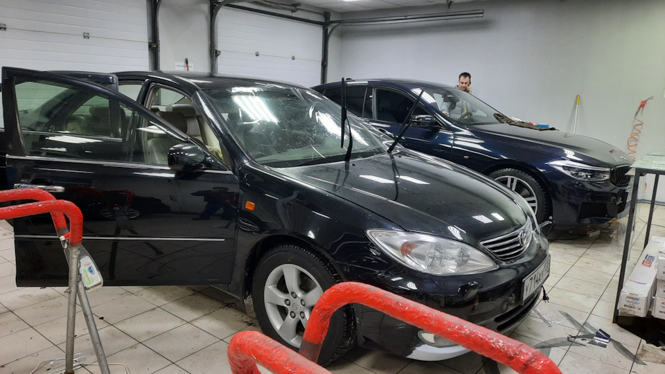 Тонировка 70% в круг — Toyota Camry (XV30), 3 л, 2003 года | стайлинг ...