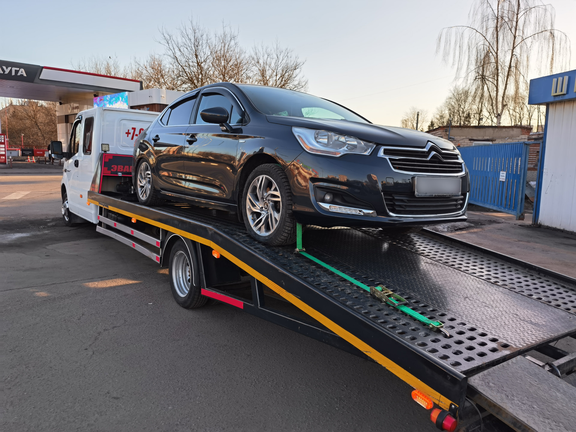 Низкое давление масла EP6, ошибки P15A1 и P15A3. Эвакуатор. — Citroen C4 L,  1,6 л, 2013 года | поломка | DRIVE2