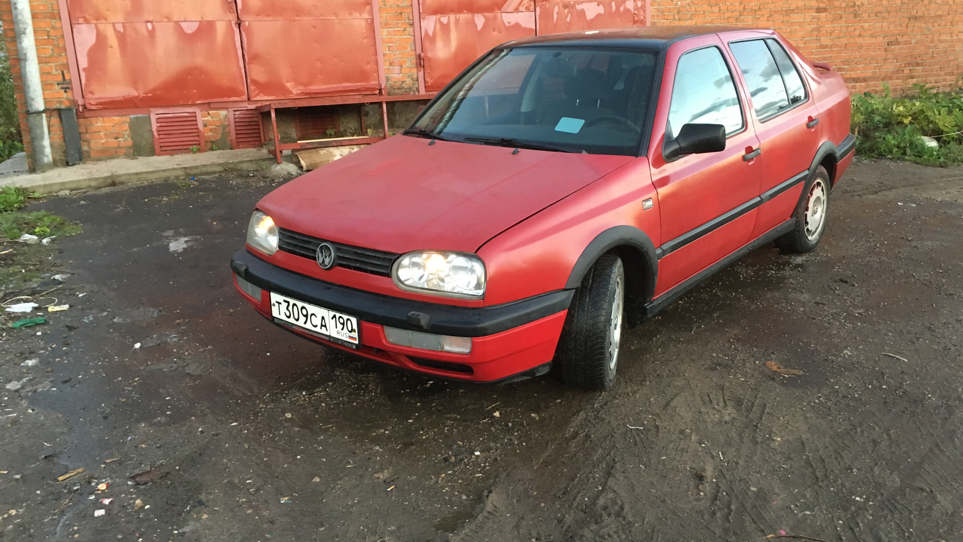 Volkswagen Vento 1.8 бензиновый 1994 | Автомат на DRIVE2