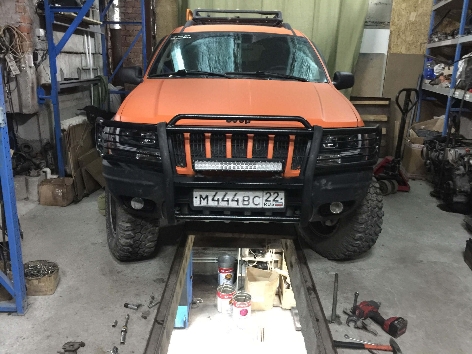 Кенгурин Jeep Cherokee XJ