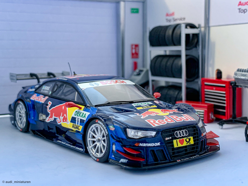 2013 Audi RS5 DTM 2013 Audi RS5 DTM