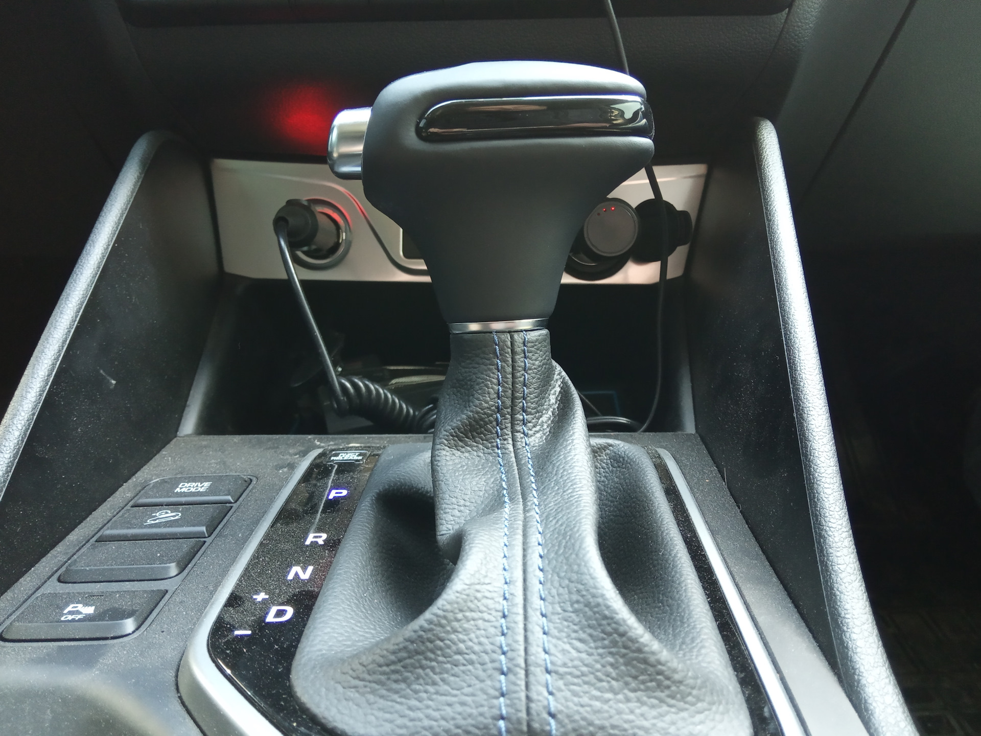 Обтяжка ручки МКПП - Hyundai i30 (2G), 1,4 л, 2012 года тюнинг DRIVE2