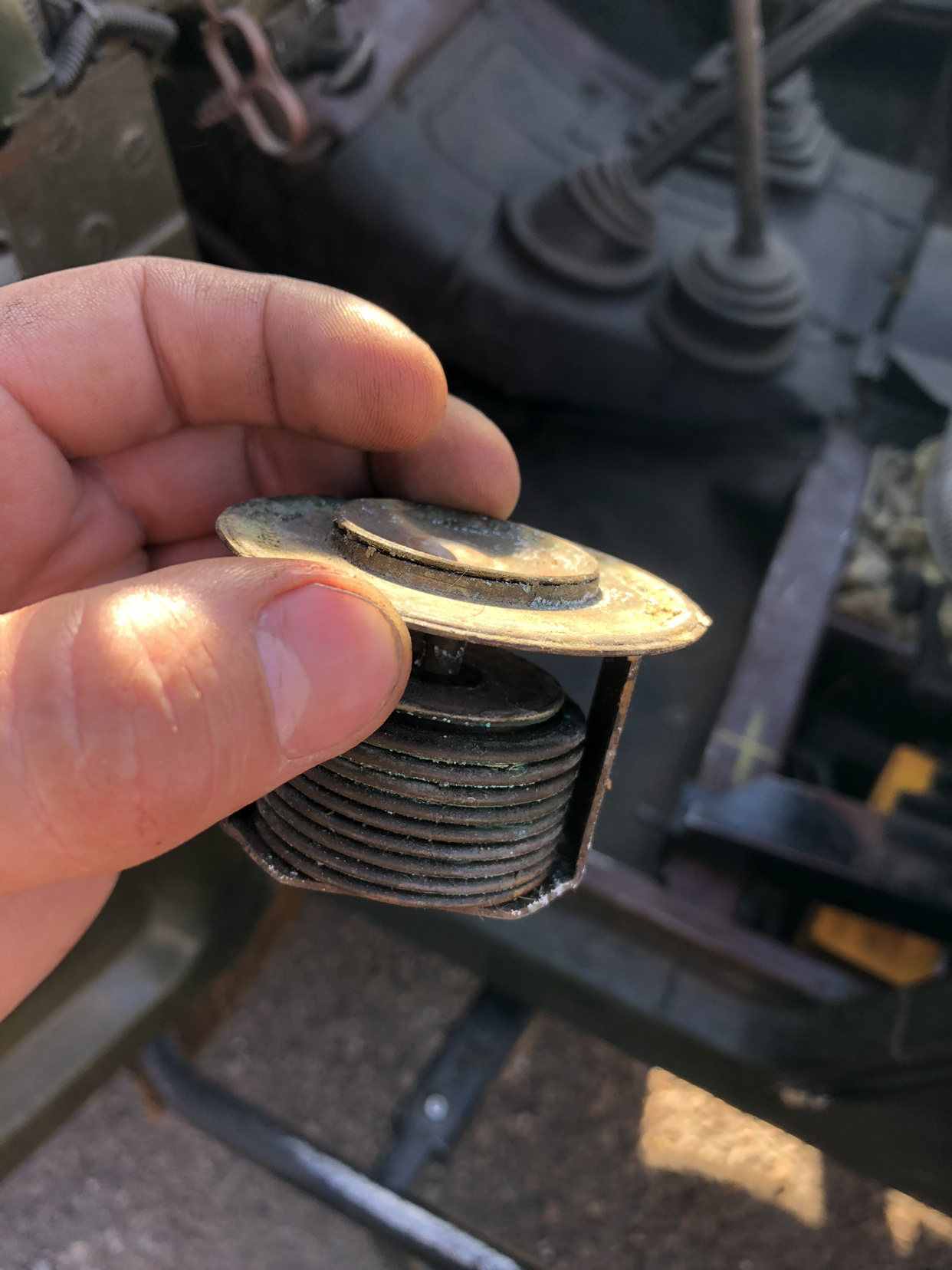 Починка термостата. Термостат на ауди а6 4. Термостат выходит из строя. Термостат ваз 2109. Термостат выходит из строя.