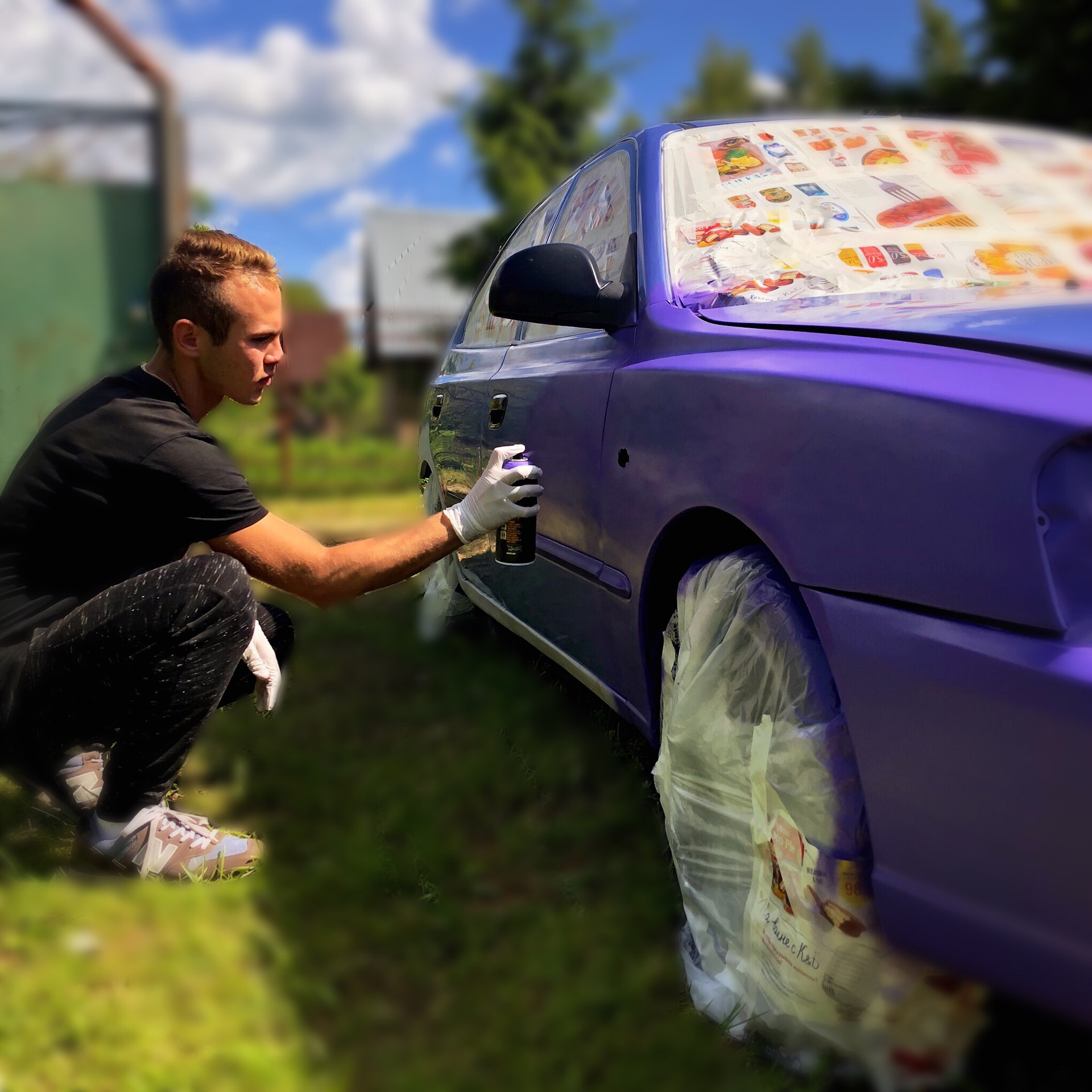 Как подкрасить места на машине самому