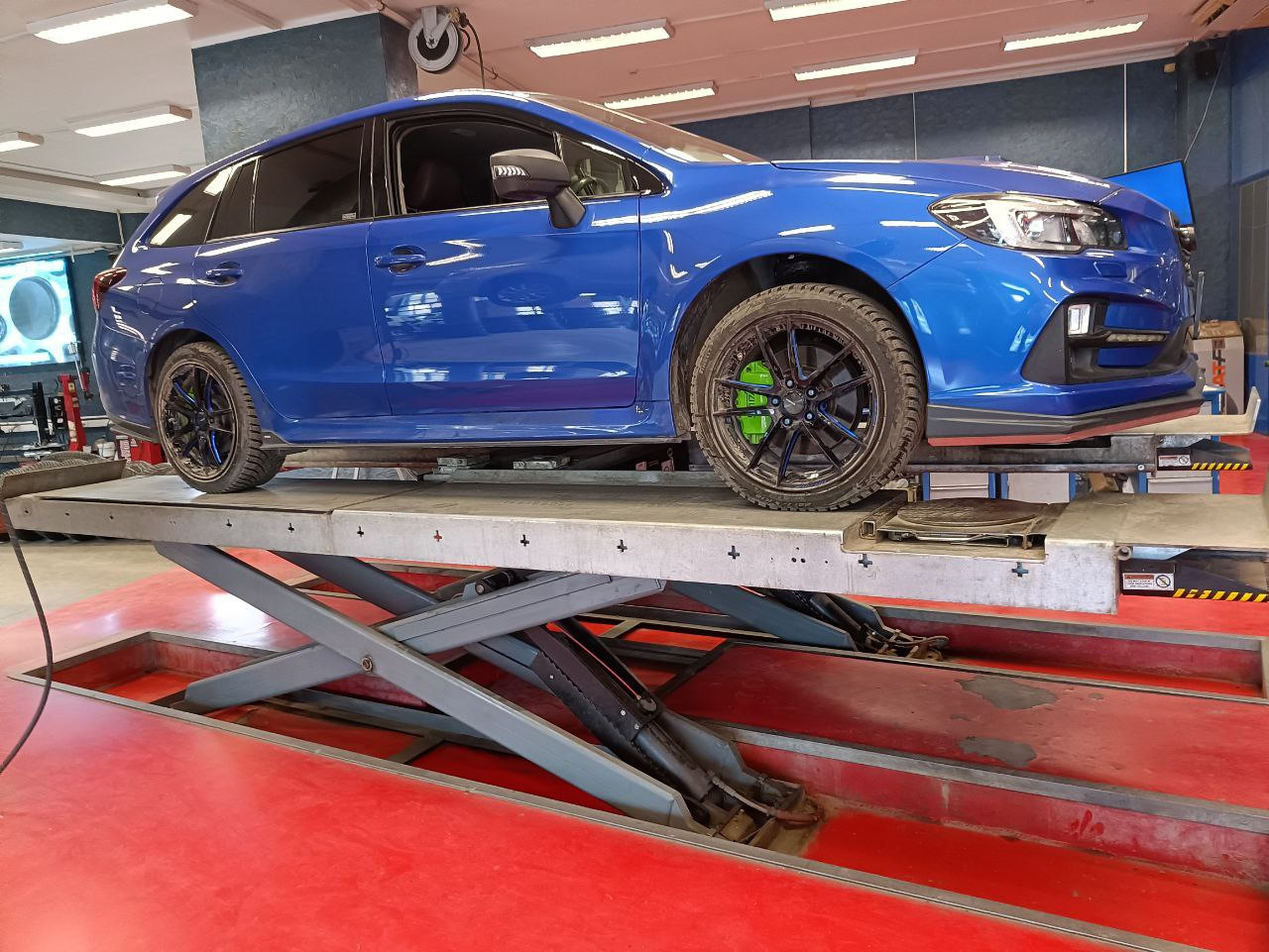 Замена амортизаторов — Subaru Levorg (VM), 2 л, 2019 года | плановое ТО ...