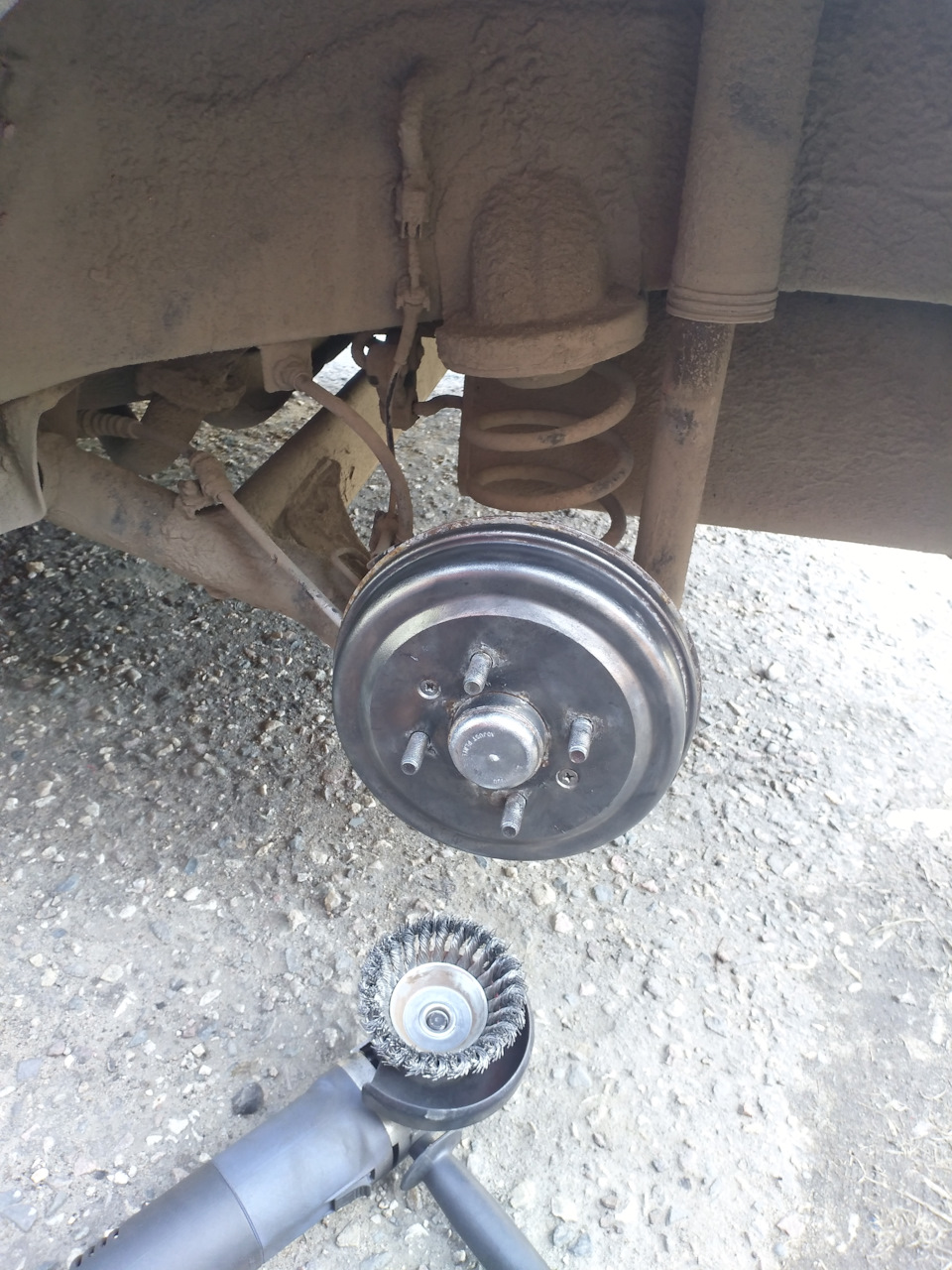 УШМ творит чудеса) — Chevrolet Aveo 5-door (1G)