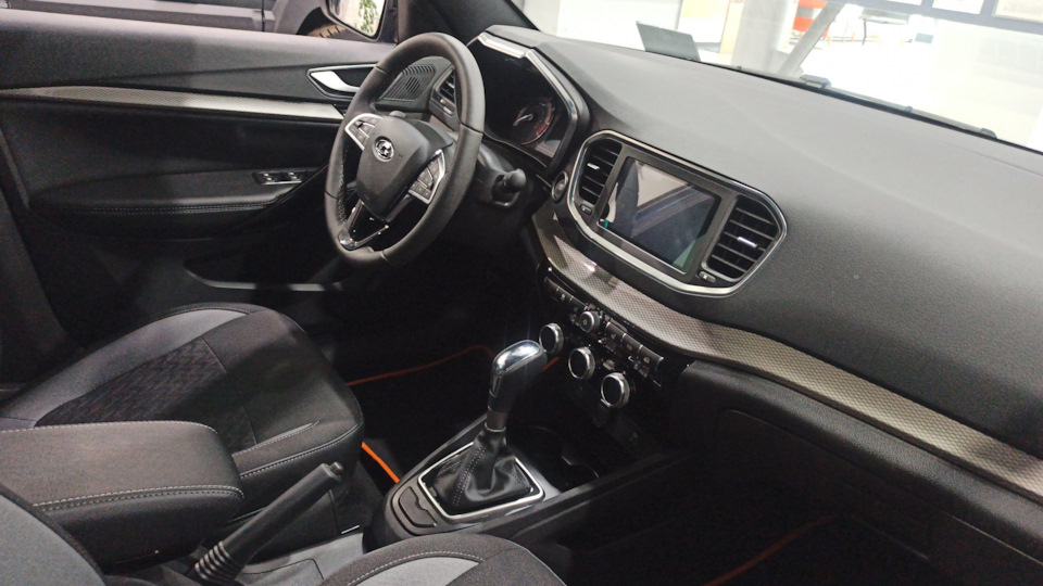 Фото в бортжурнале Lada Vesta (NG)