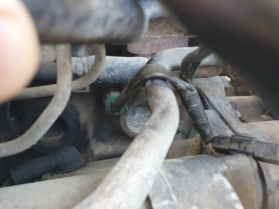 Фото в бортжурнале Toyota Corolla (90)