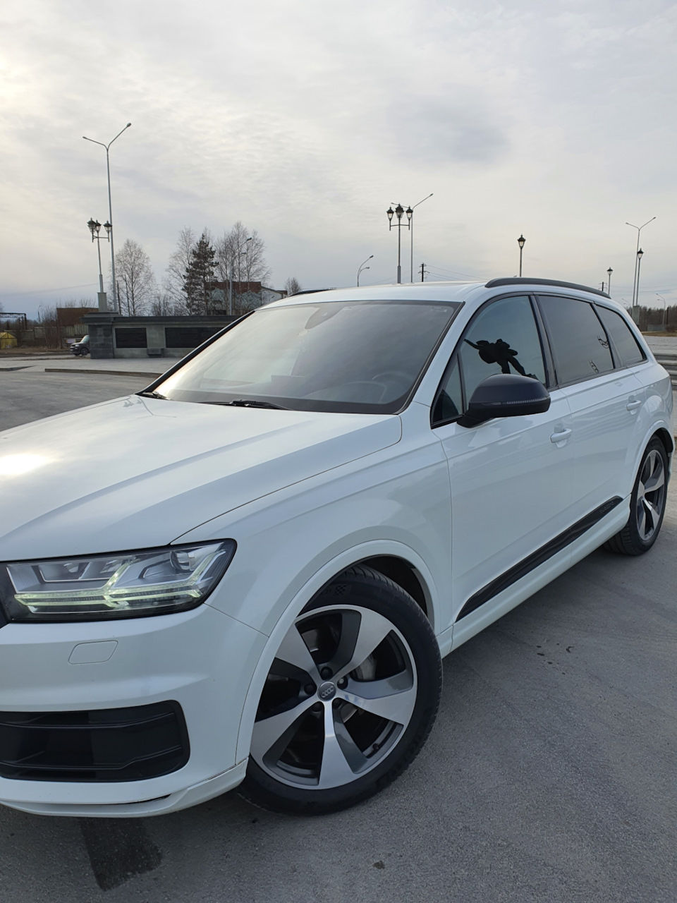 Фото в бортжурнале Audi Q7 (2G)