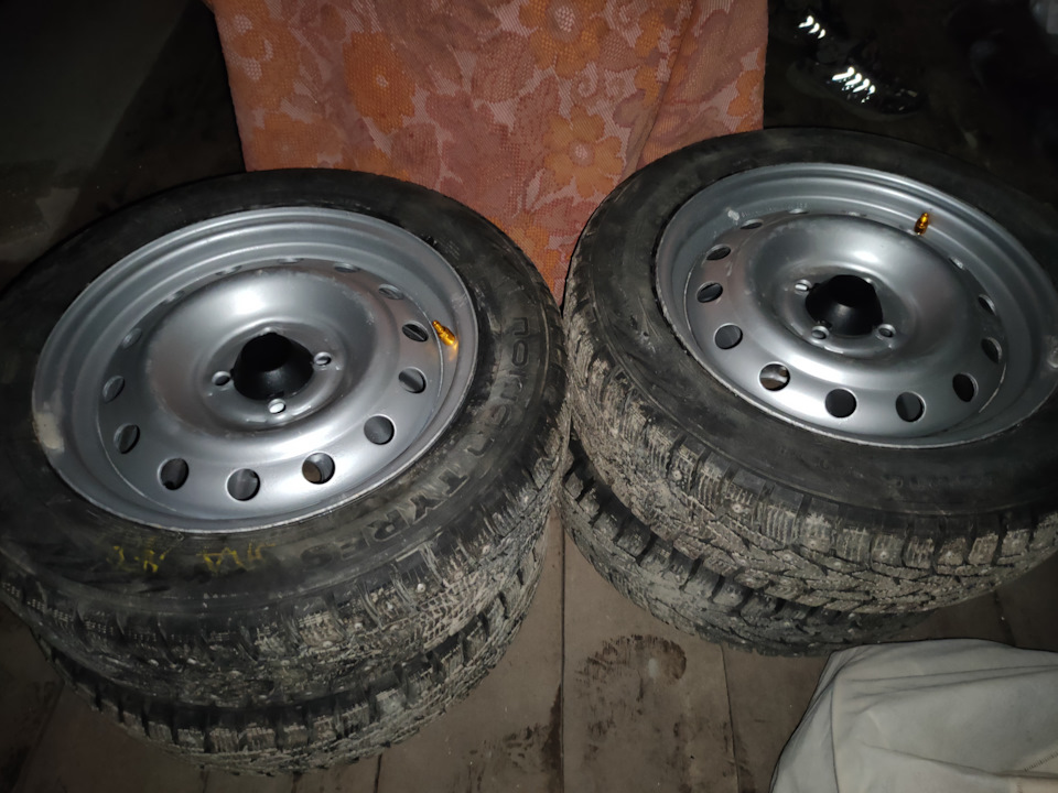 Скрип барабанов; Зимний комплект на штампованных дисках. — Renault ...